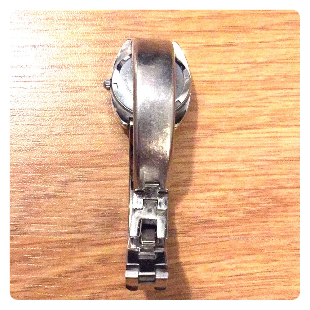 Authentic Roxy Watch - Picture 3 of 3